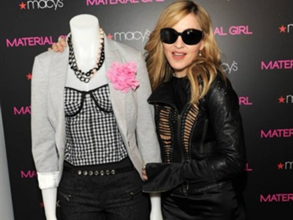 Prendas de Elvis, Madonna y M.Jackson se exhiben en Chile antes de subasta