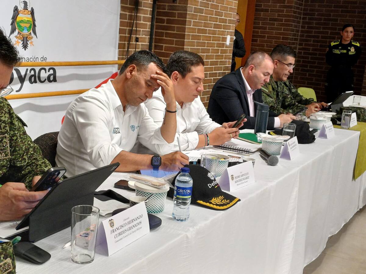 Ministro de Defensa destaca seguridad en Boyacá y anuncia fortalecimiento militar e industrial