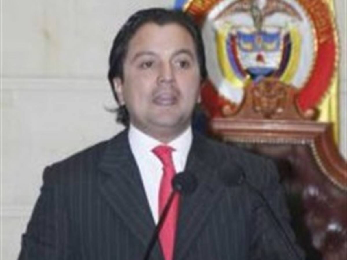 David Luna ingresa a la campaña liberal de Rafael Pardo
