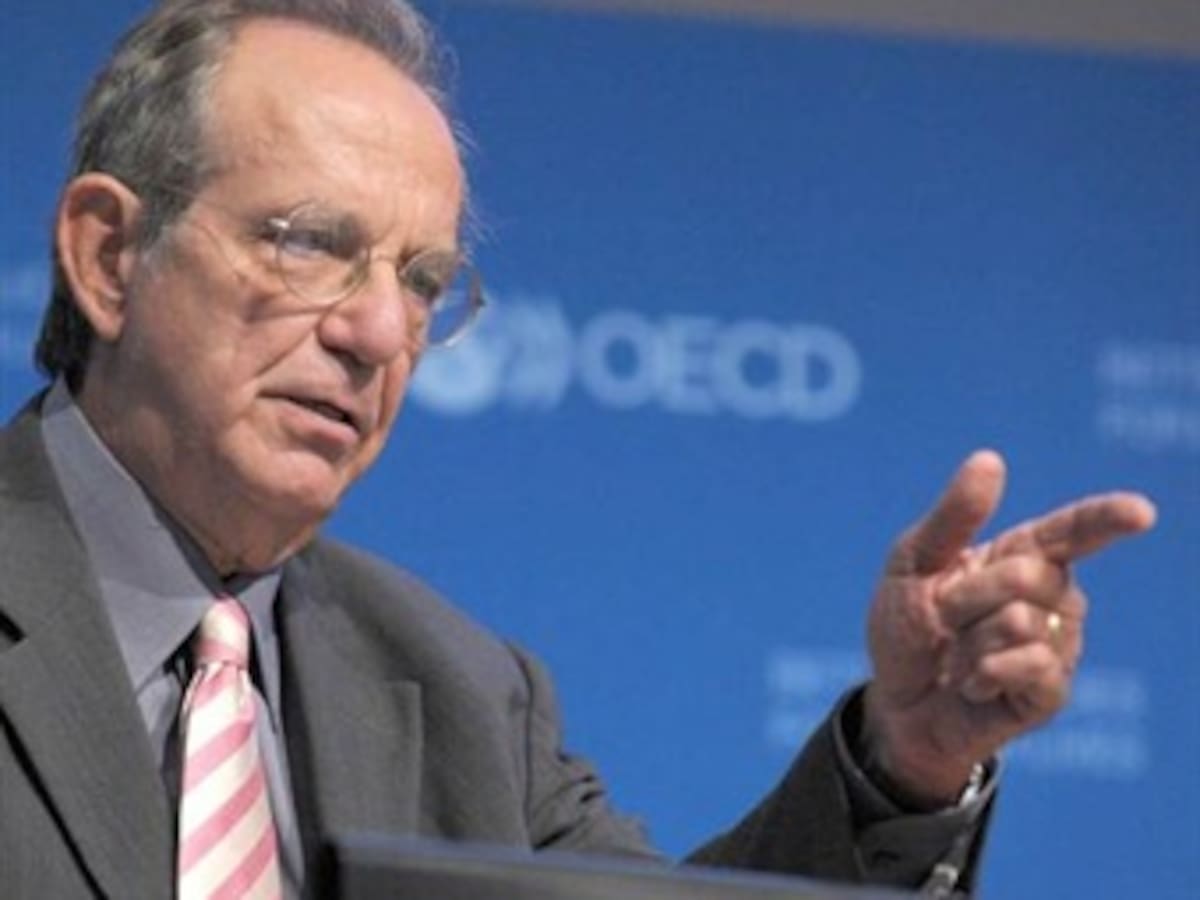 OCDE pide a Colombia mejorar su productividad y reducir la desigualdad