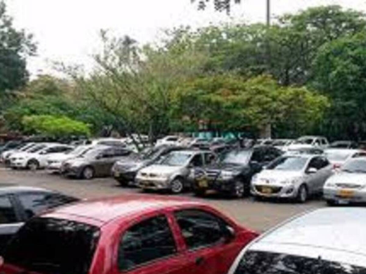 Concejo de Cali autorizará un aumento del 100% en tarifas de parqueaderos en la ciudad