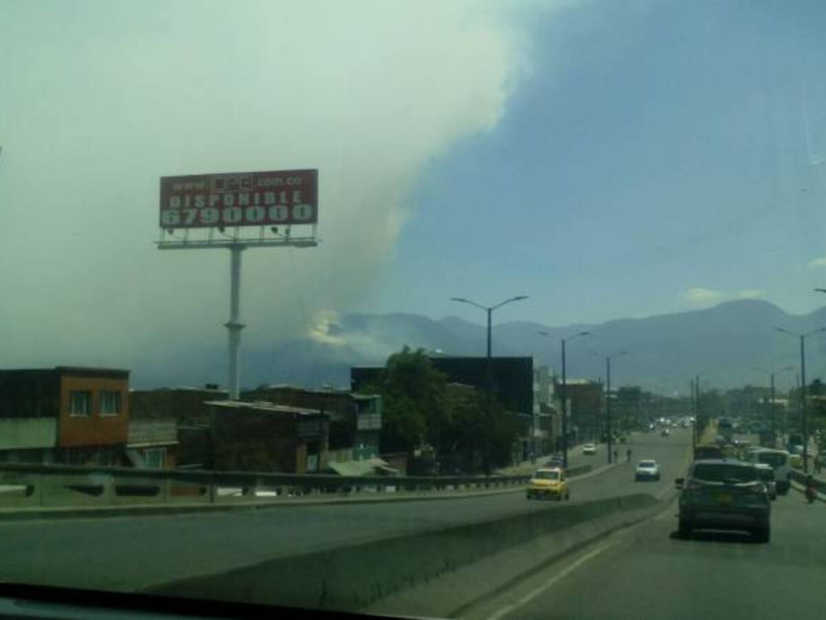 Por fuerte humarada es evacuada la Procuraduría General