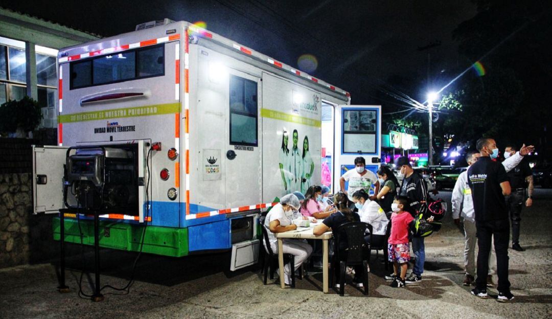 Bares amplían jornadas de vacunación con las autoridades sanitarias