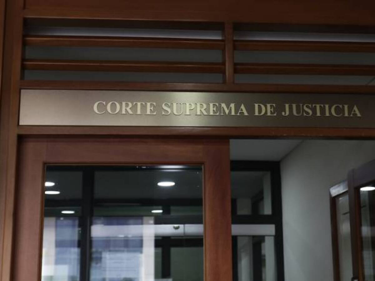 Corte da vía libre a extradición de primeros colados en lista de las Farc