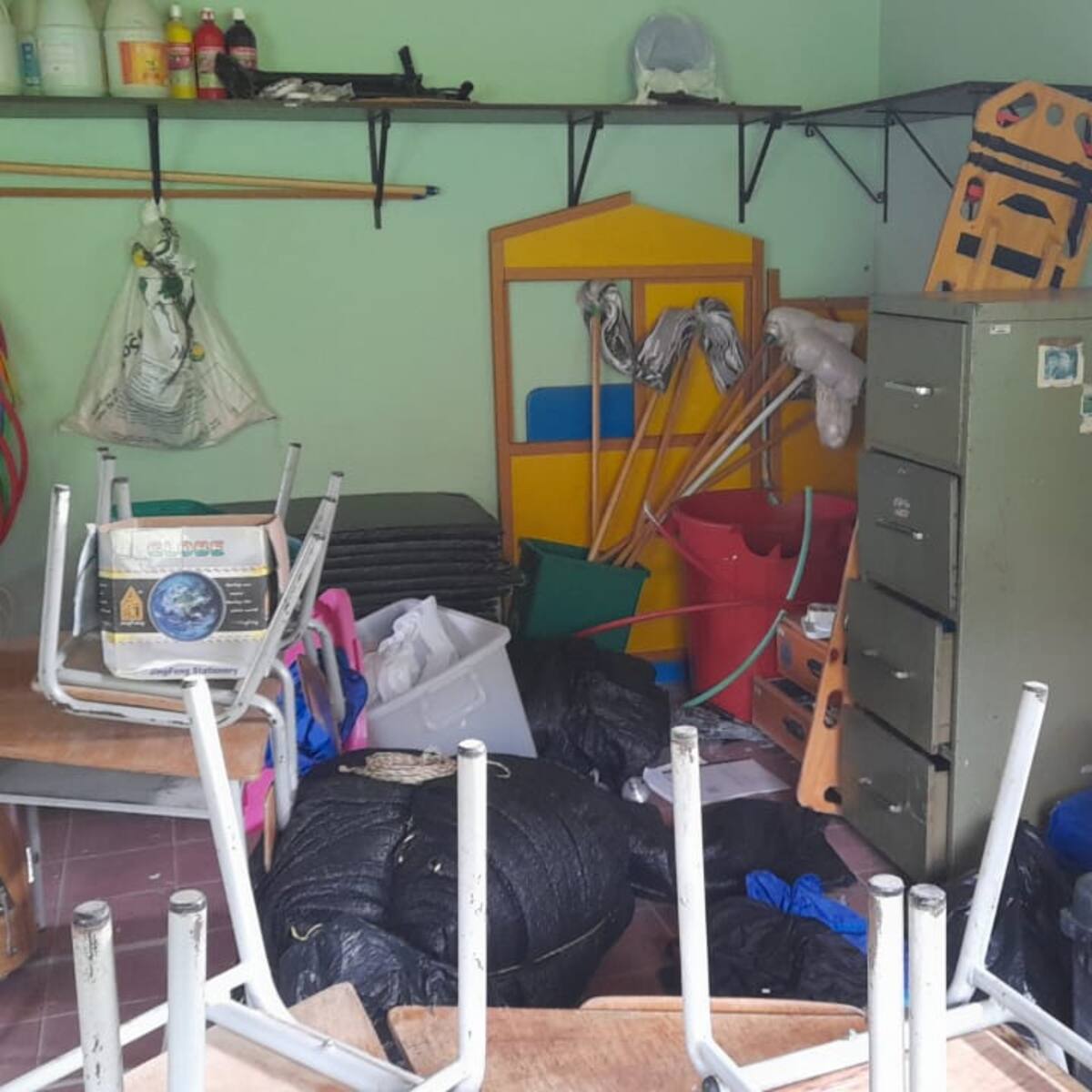 En Barbosa robaron una escuela rural, se llevaron de todo