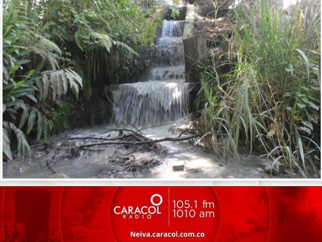 Con una inversión superior a los $1.200 millones, se firmó el contrato que permitirá la construcción del colector de aguas residuales del centro poblado de Bruselas, en Pitalito.