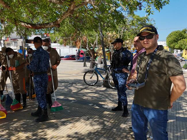 Reclusos en jornada de limpieza en Cartagena