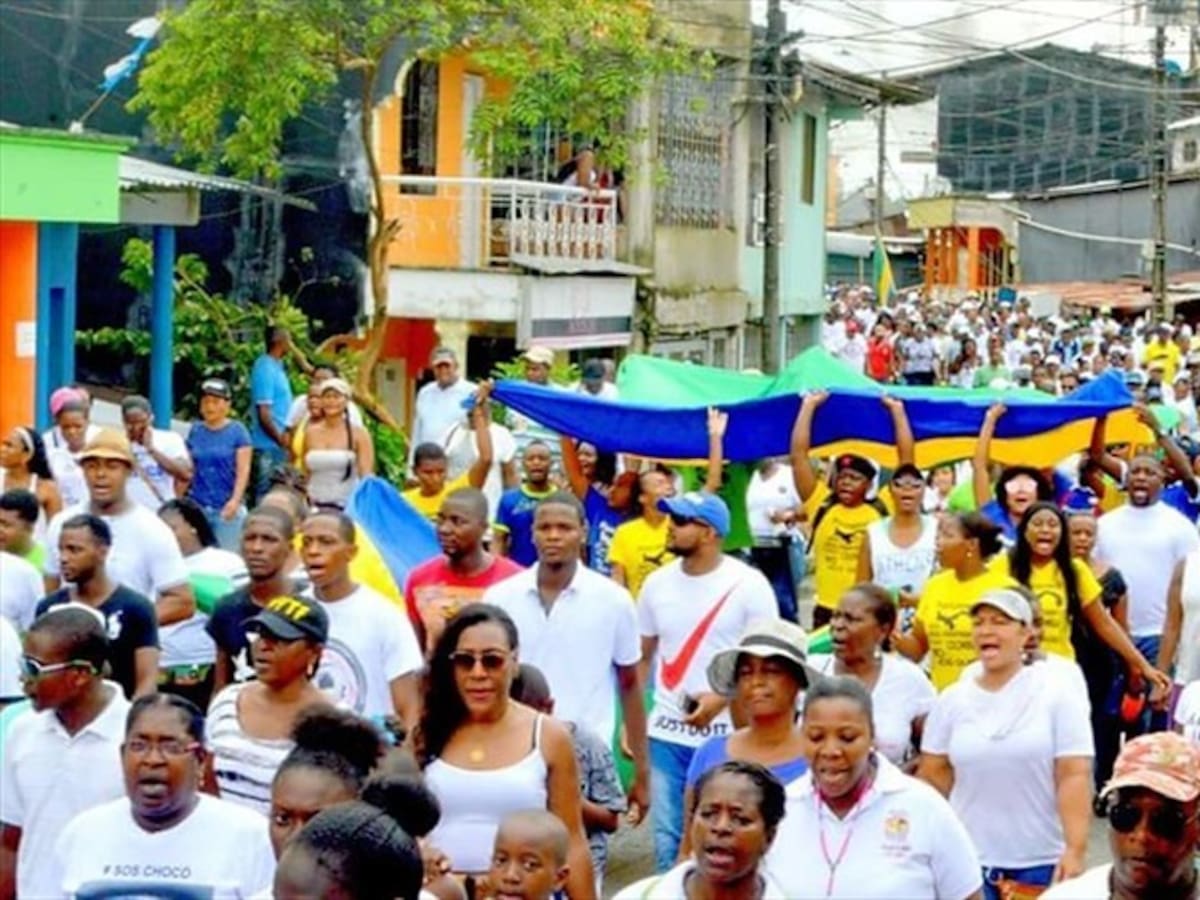 Gobierno designa dos comisiones para intentar levantar los paros en Buenaventura y Chocó