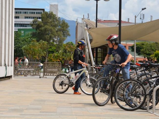En Medellín celebran Día de la Bicicleta con obsequios y programación