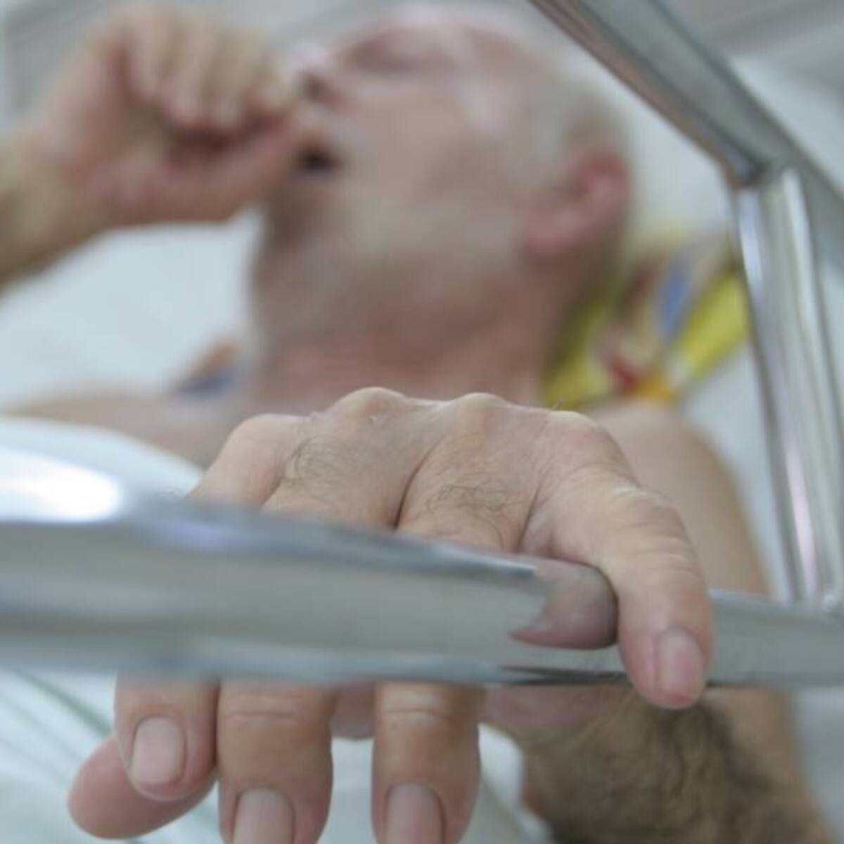 Radican proyecto de ley para regular la eutanasia, incluso en menores de edad