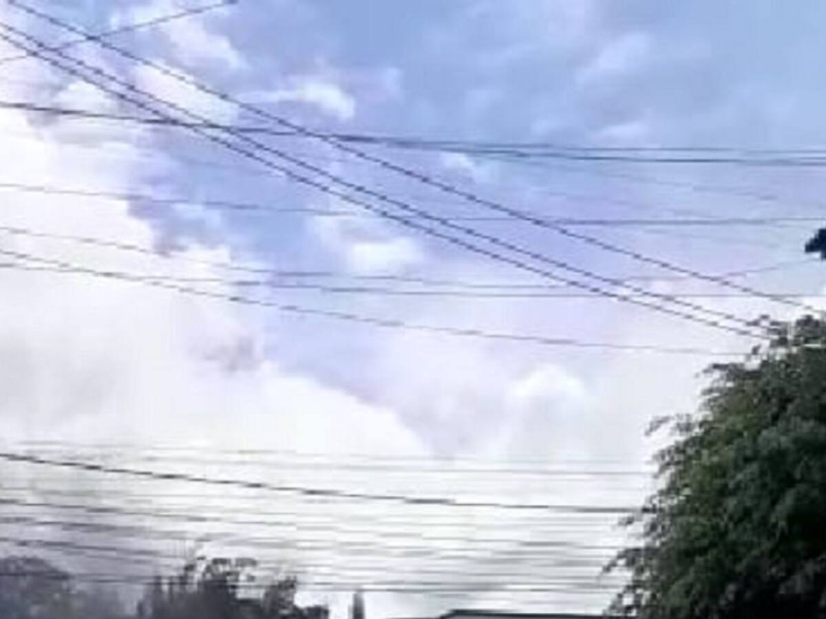 Incineran motocicleta de presuntos delincuentes en Ibagué