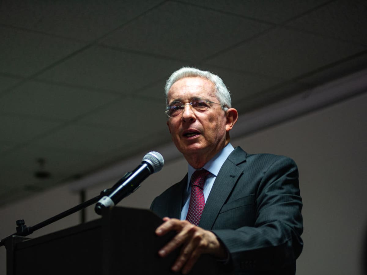 Las pruebas que ordenó la Corte en proceso contra Álvaro Uribe por paramilitarismo