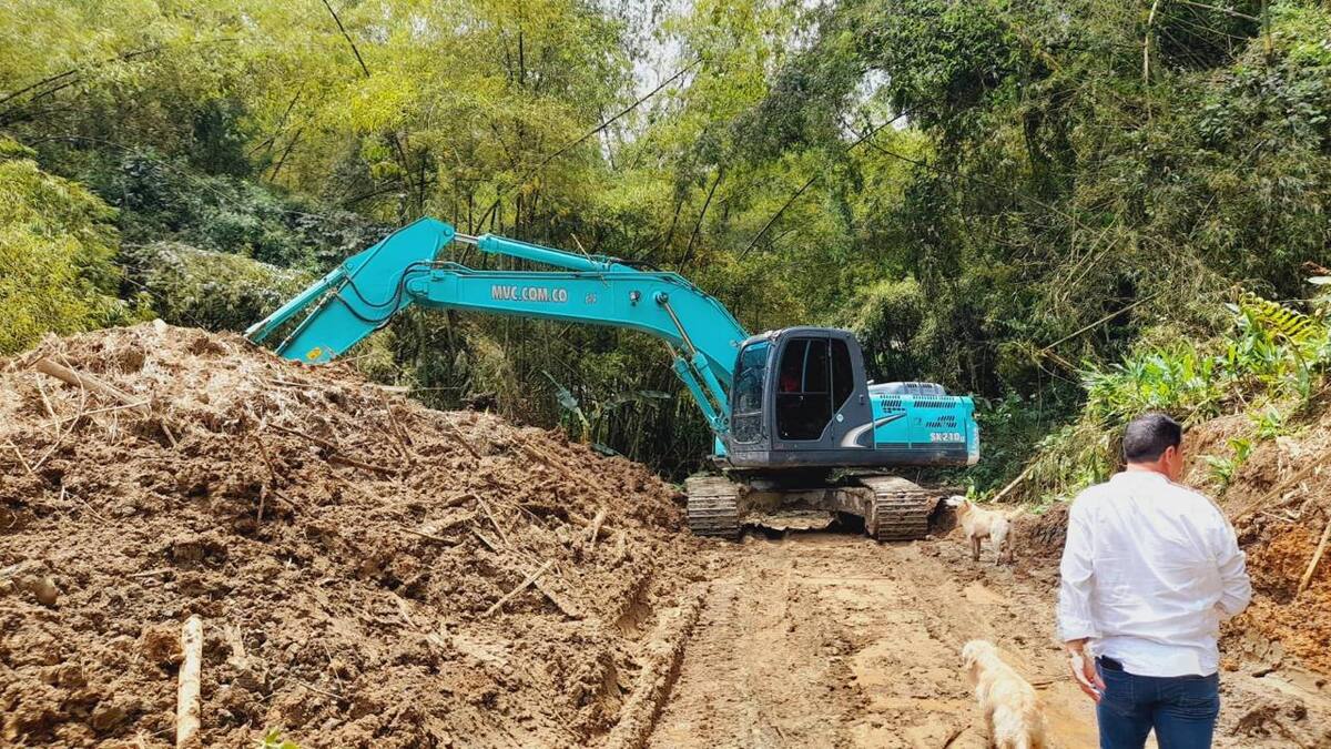 Se agudizan las lluvias en Risaralda, la vía hacia el Chocó registra varios deslizamientos de tierra