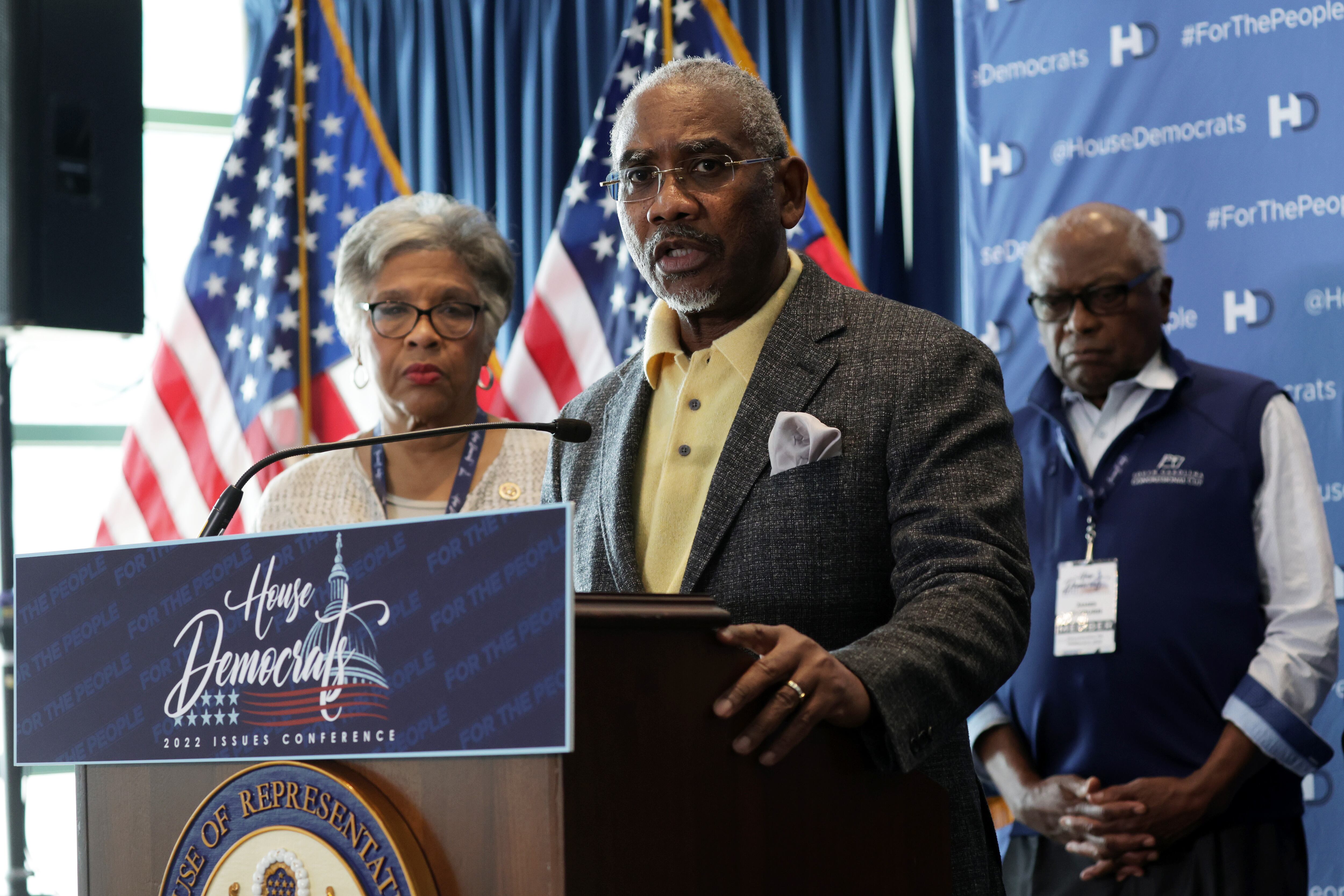 PHILADELPHIA, PENNSYLVANIA - MARCH 10:  U.S. Rep. Gregory Meeks (D-NY) (C) speaks as Chair of Congressional Black Caucus (CBC) Rep. Joyce Beatty (D-OH) (L) and House Majority Whip Rep. James Clyburn (D-SC) (R) listen during a news briefing at the 2022 House Democratic Caucus Issues Conference March 10, 2022 in Philadelphia, Pennsylvania. House Democrats gathered in Philadelphia for their annual retreat. (Photo by Alex Wong/Getty Images)