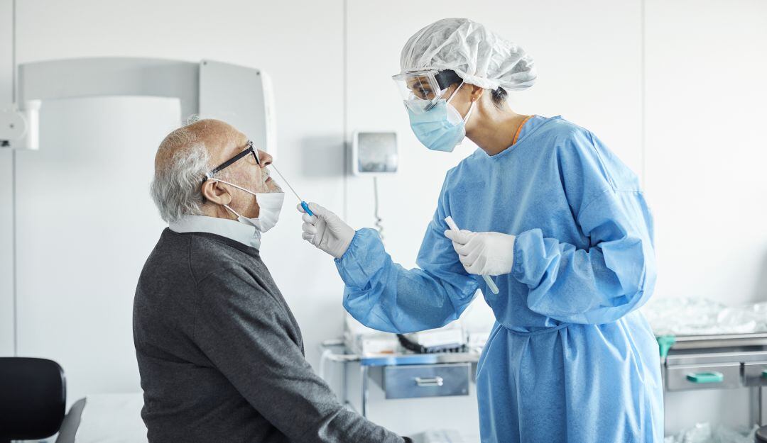 Imagen de referencia. Toma de prueba de coronavirus.