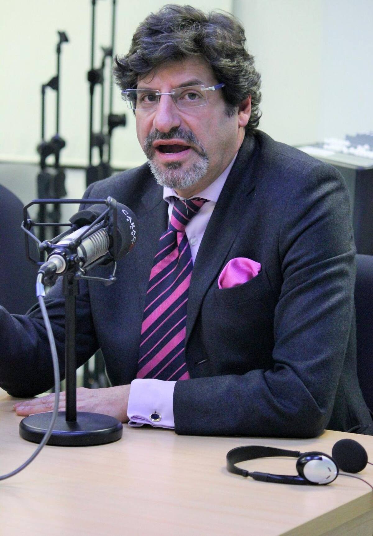 Juan Gabriel Uribe, ex ministro de Medio Ambiente y abogado.