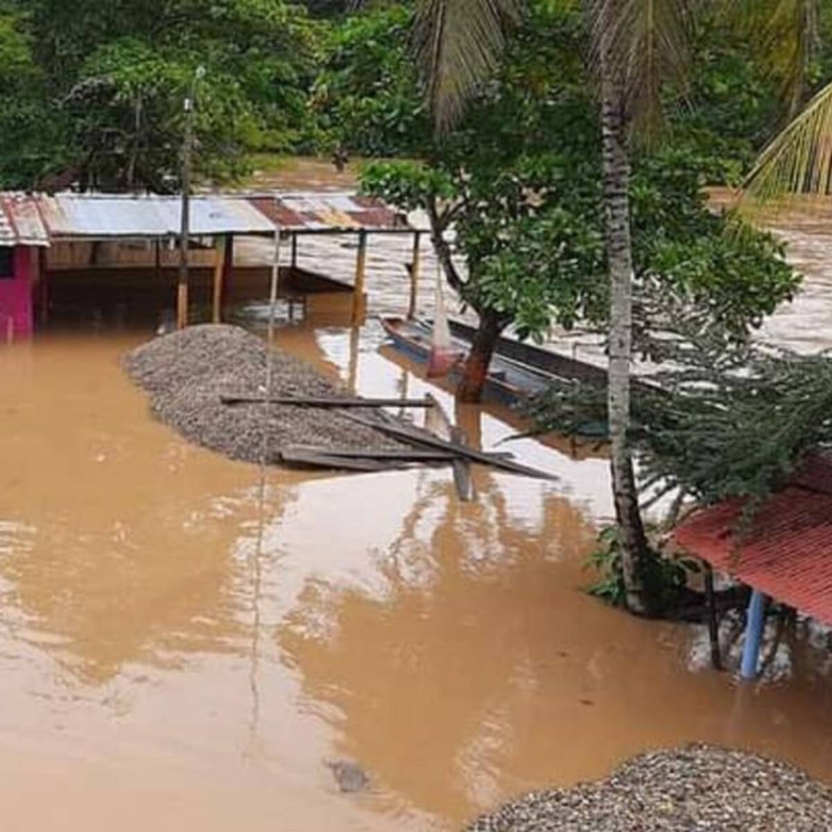 Inundados amanecieron dos Corregimientos de Puerto Triunfo, Antioquia