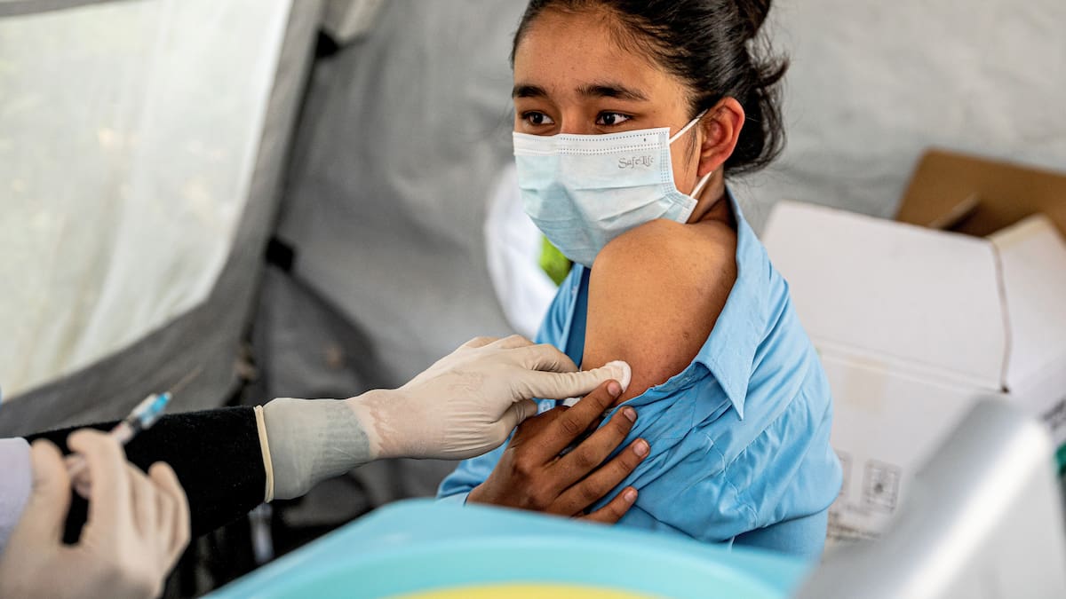 Socio de COVAX dejará de entregar vacunas COVID-19 a paises de ingresos medios