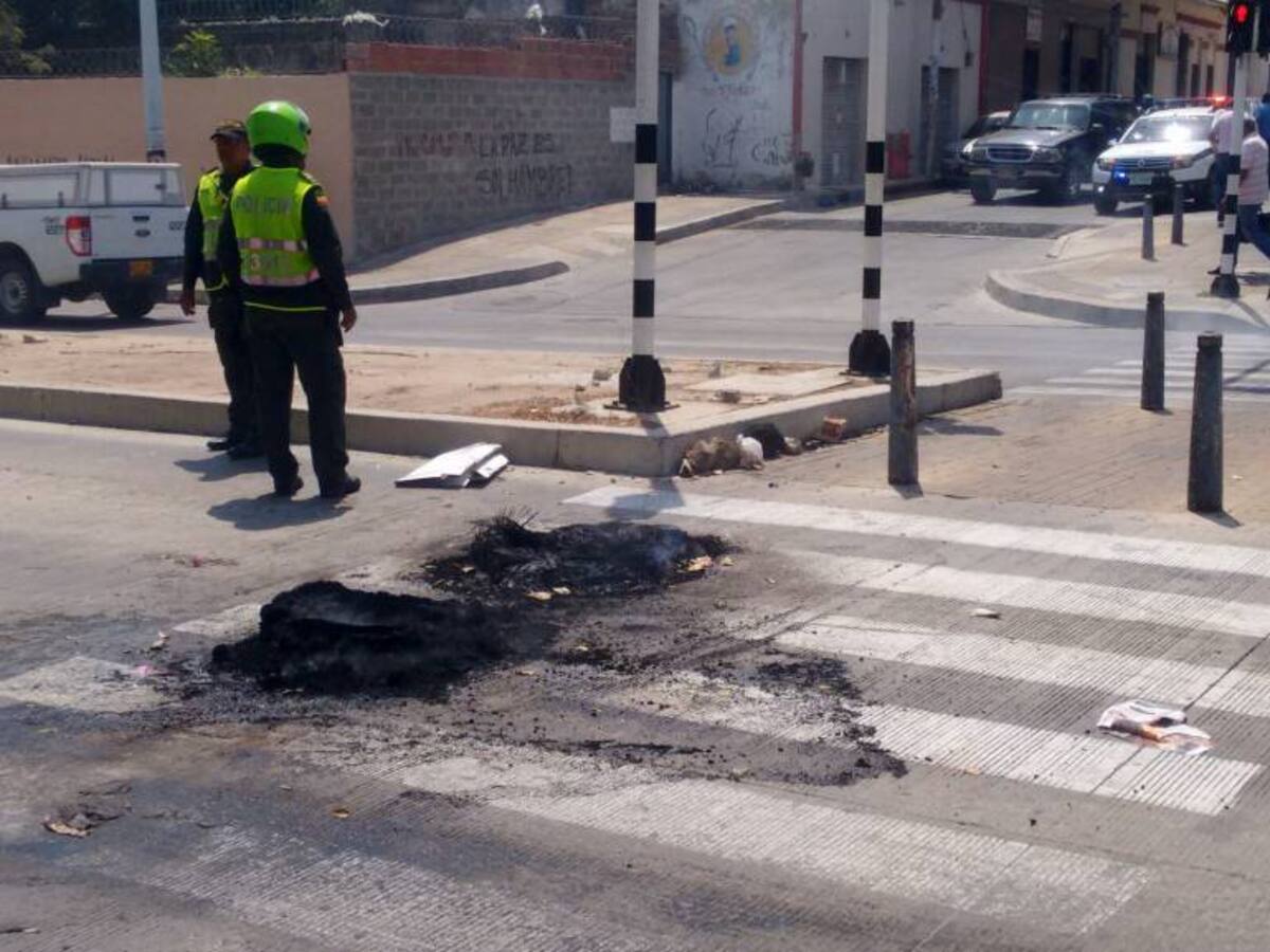 620 daños eléctricos por fuertes vientos en Barranquilla