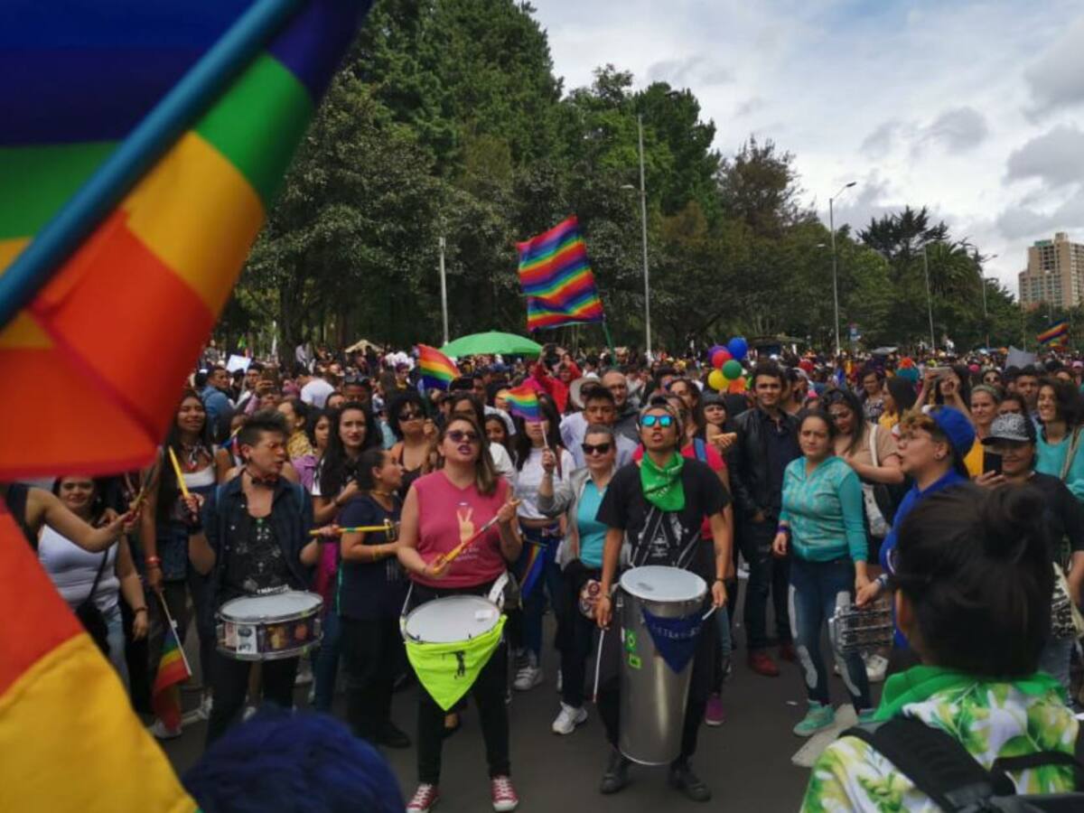 ¡Con color! La Bogotá gris celebra la marcha pride