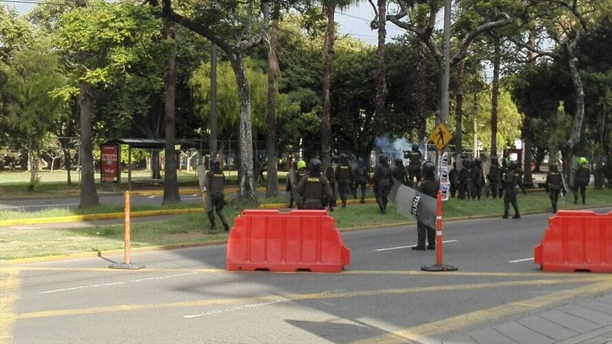 Caos al sur de Cali durante manifestación de Univalle en apoyo al paro agrario. Foto: Cortesía/ Sebastián Bedoya.