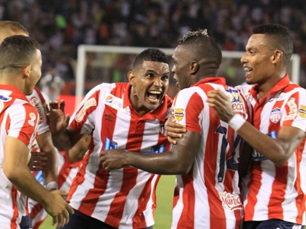 Édison Toloza marca doblete y Junior asciende al quinto lugar en la tabla