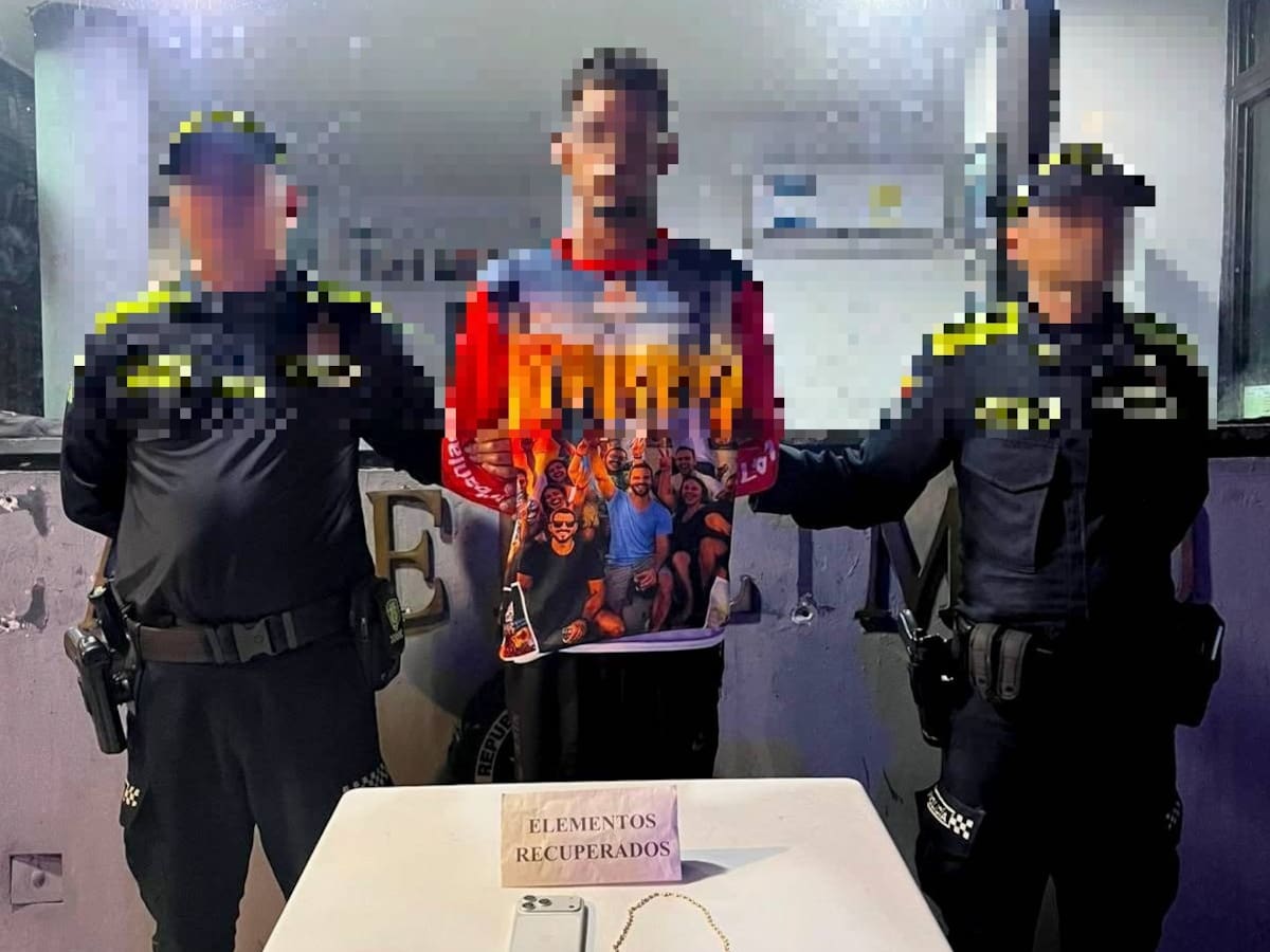Operativo policial permitió recuperación de cadena y teléfono en Cartagena