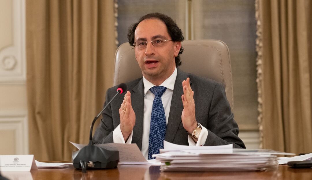 José Manuel Restrepo, MinHacienda 