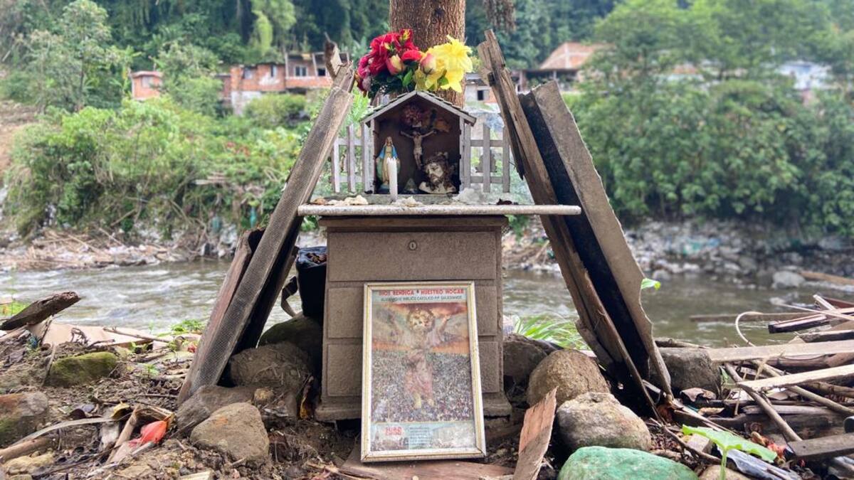 Avanza proyecto de reubicación de familias afectadas de la Av. del Río y La Esneda