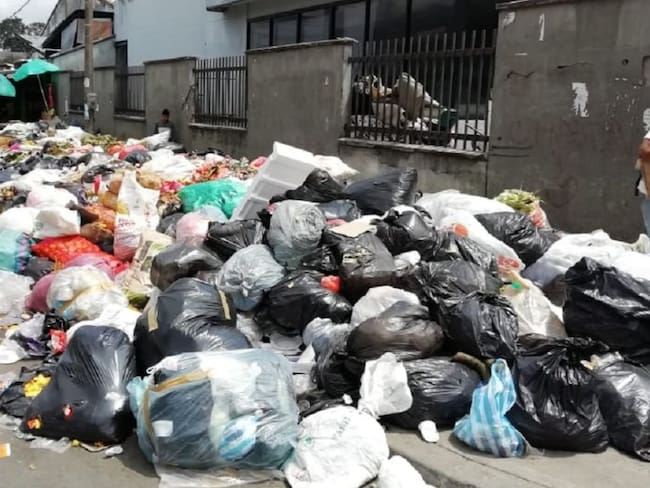 Emergencia en Popayán por la no recolección de basuras hace siete días