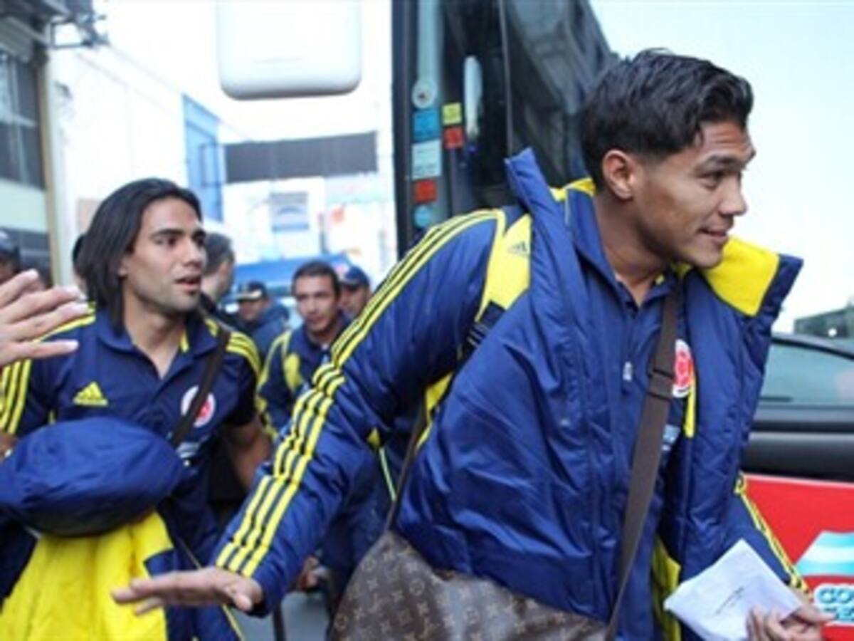 Leonel Álvarez definió la nómina para enfrentar a Bolivia
