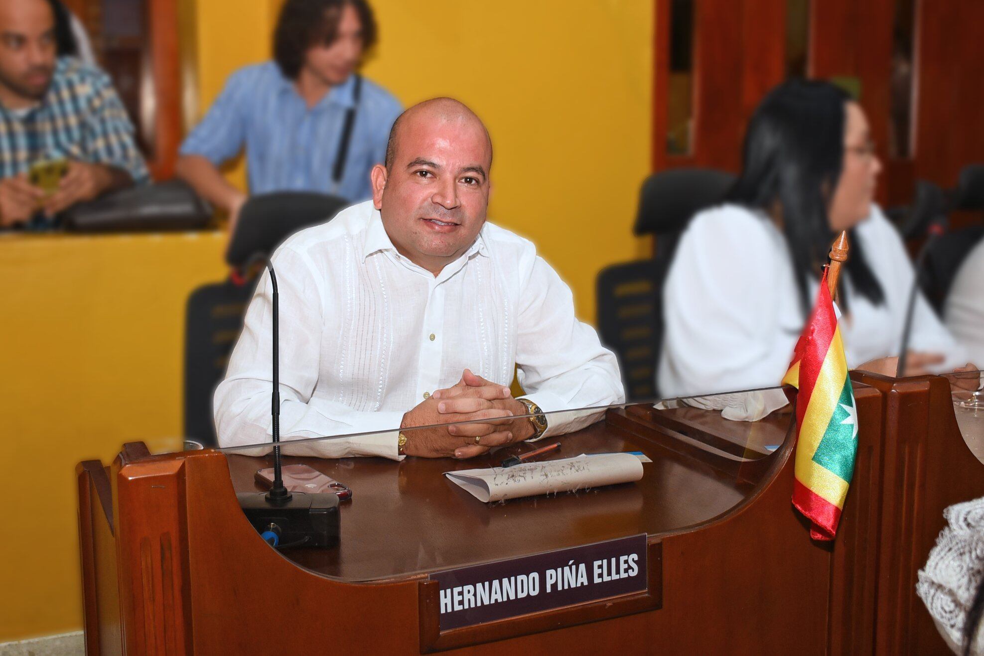 Facebook 'Nando Piña'
