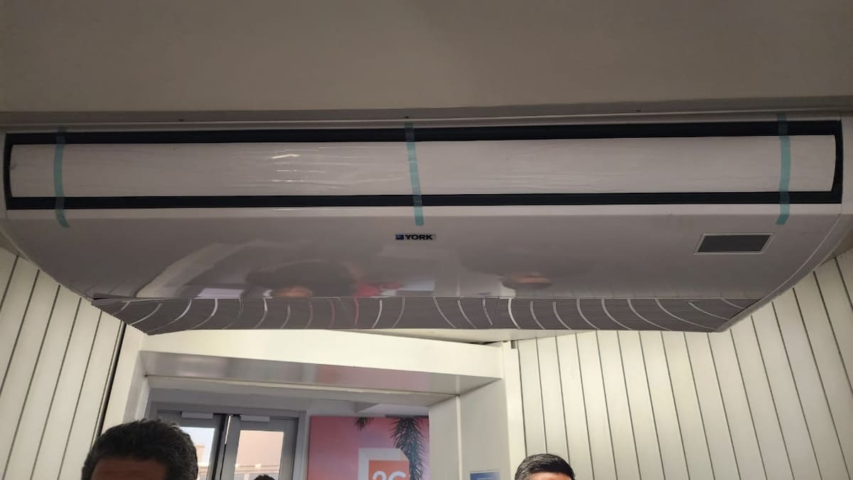 Aeropuerto de Santa Marta: calor insoportable y él aire acondicionado está sin estrenar