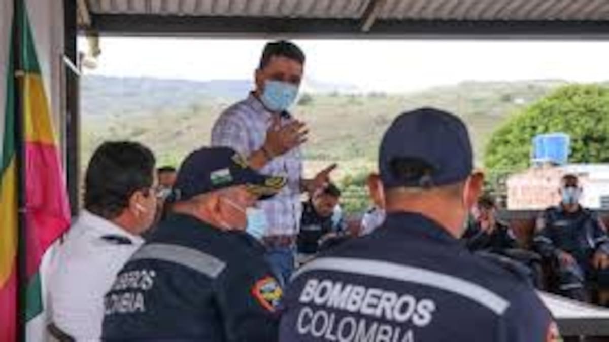 Débil cobertura de bomberos en municipios del Huila