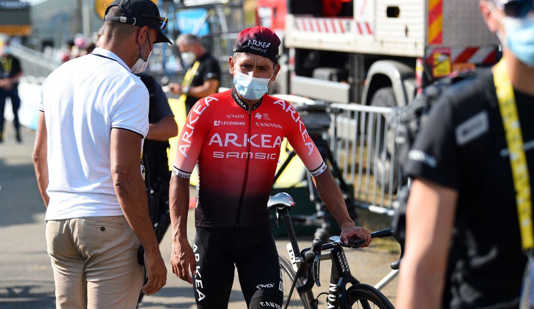Nairo Quintana cruzó la meta en la casilla 13 de la etapa 18.