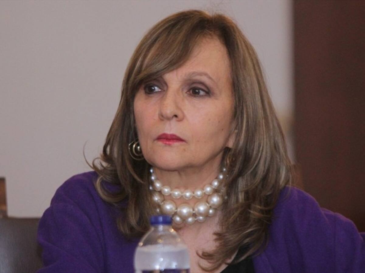 Ángela Robledo rechaza nueva propuesta de Petro para ser candidata a la Alcaldía