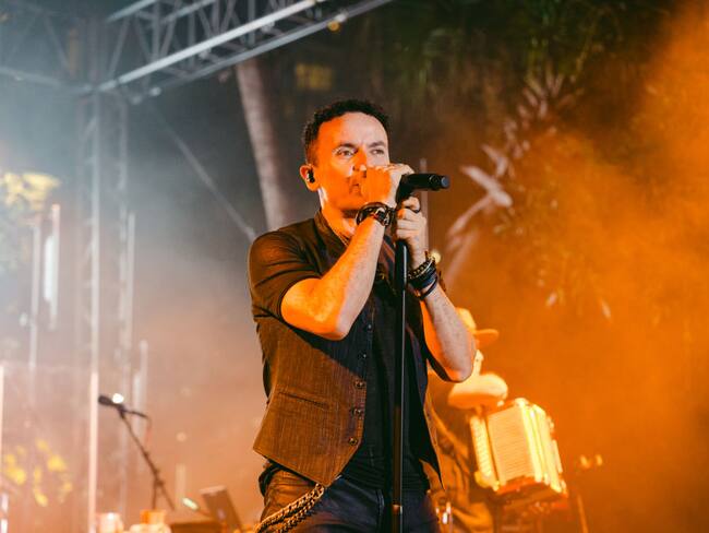 “Es una canción de resistencia”: Fonseca sobre ‘Venga lo que venga’ con Rawayana