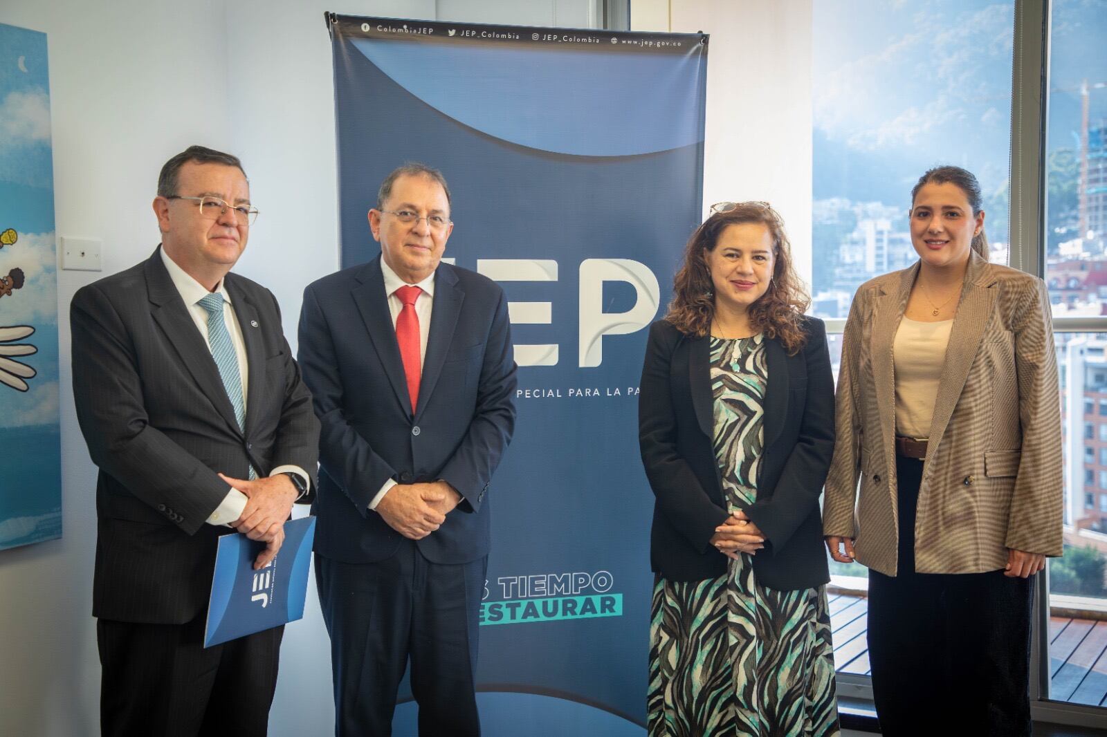 Dapre y JEP firman acuerdos para garantizar recursos de esa justicia.