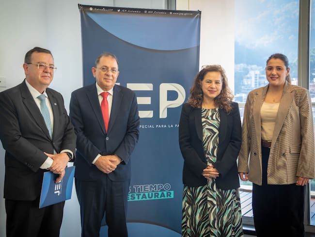 Dapre y JEP firman acuerdos para garantizar recursos de esa justicia.