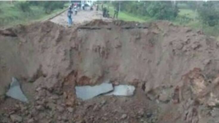 Guerrilla dinamita carretera entre Meta y Guaviare