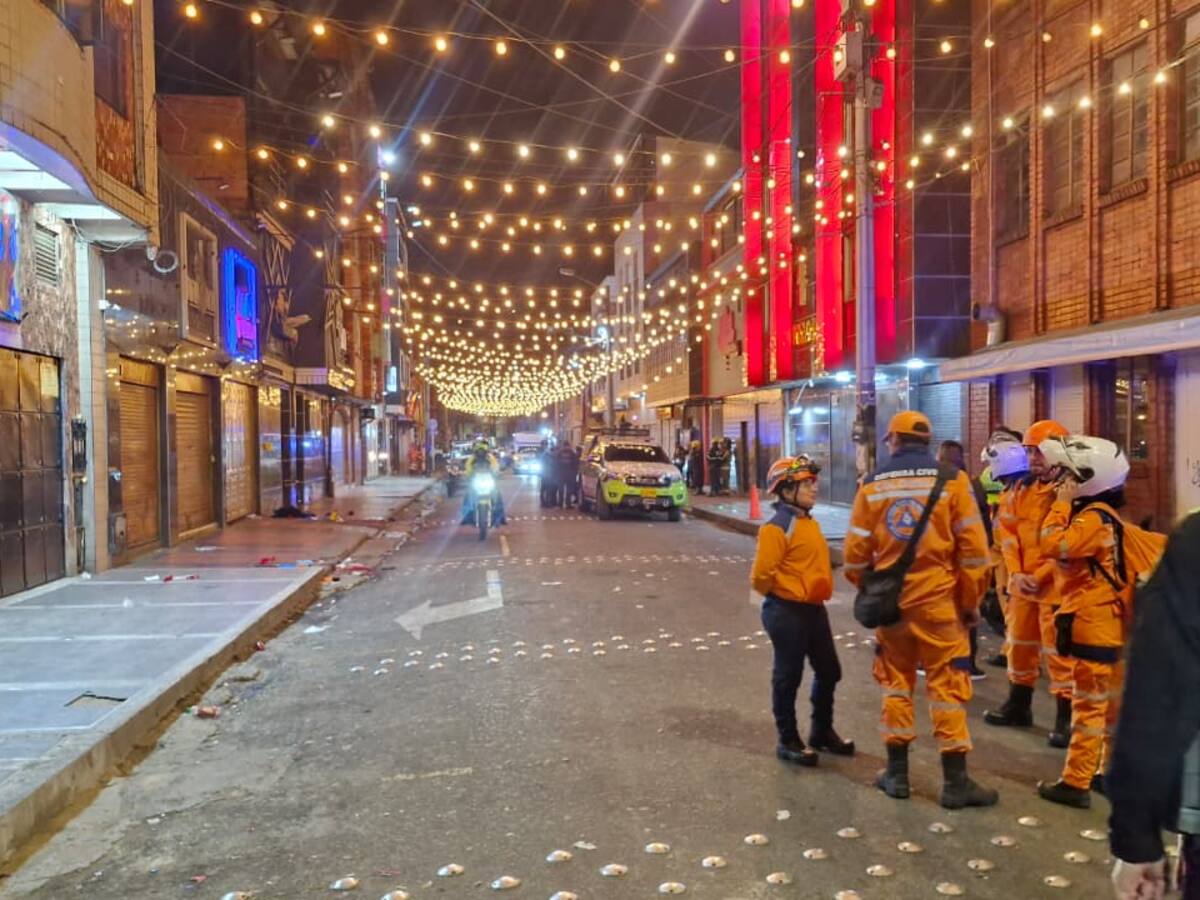 Fuerte explosión en el barrio Santa Fe, en Bogotá deja una persona muerta y 13 más heridas