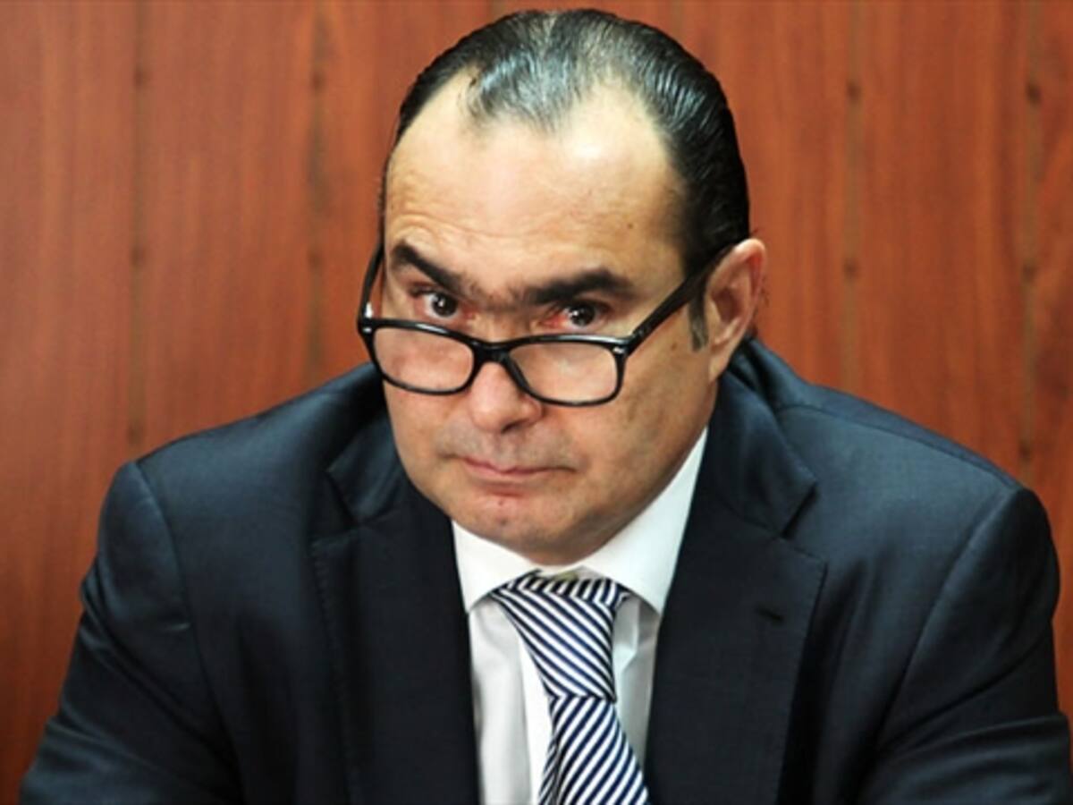 Investigarán a Pretelt por $10.000 millones que habría recibido del MIRA
