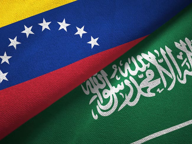 Bandera de Venezuela y Arabia Saudita. Foto: Getty Images