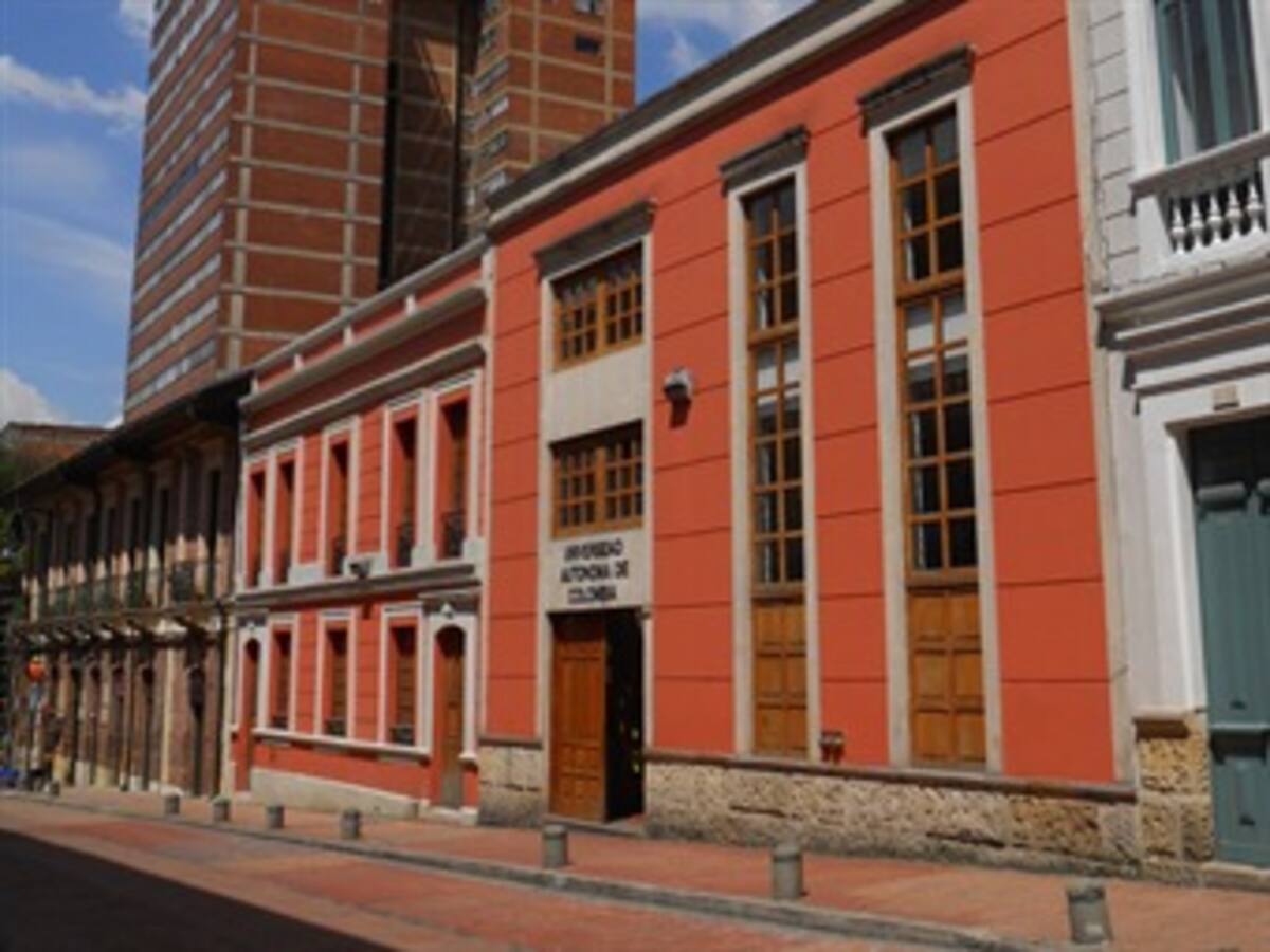 Fiscalía investigará posibles casos de plagio en Universidad Autónoma