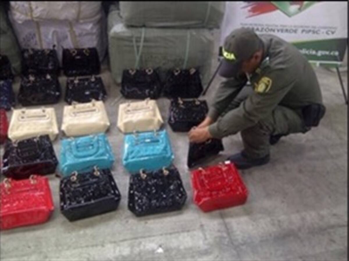 Decomisan mercancía de contrabando en Quindío