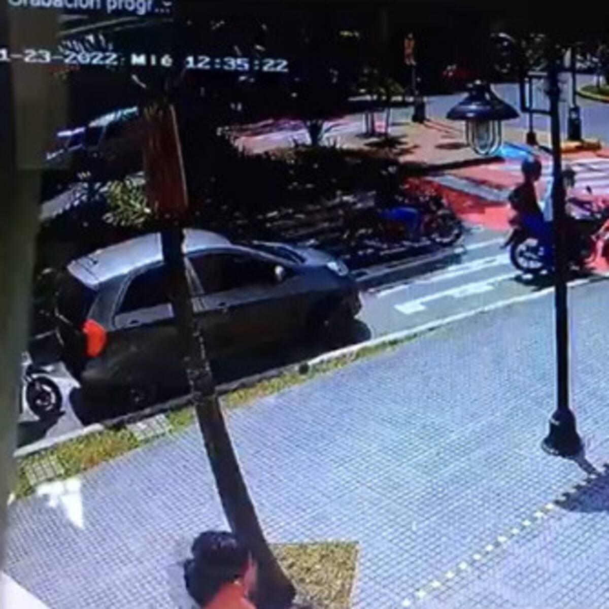 VIDEO: Hombre recibió un disparo en medio de un atraco en Real de Minas