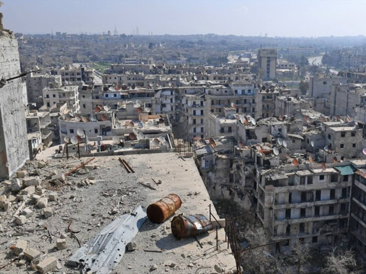 Los rusos están apoyando a los terroristas: fotógrafo sirio