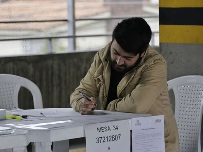 ¿Qué sucede con los jurados de votación que no asisten a cumplir con su función? Foto: