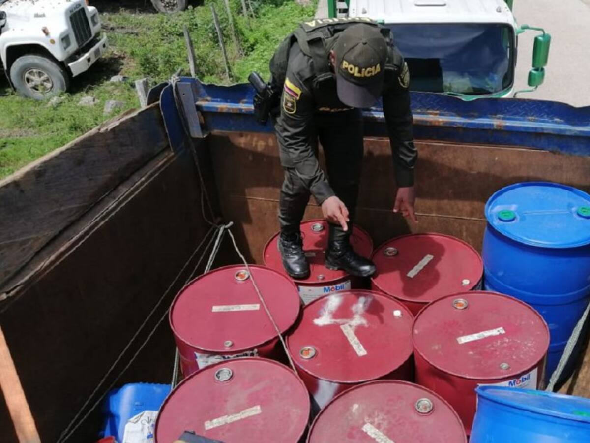 Policía decomisó 440 galones de ACPM transportados ilegalmente en Bolívar