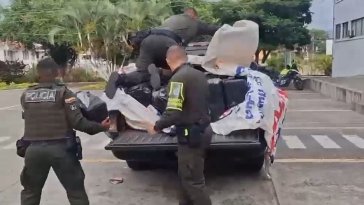Más de 860 kilos de marihuana fueron incautados en carreteras del Valle del Cauca